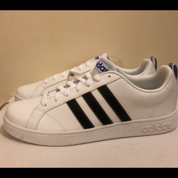 New Adidas Neo Advantage Women’s 11/ Mens 10 NWT New Adidas Neo Advantage Women’s 11/ Mens 10 NWT
